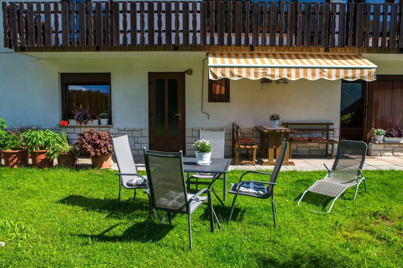 Apartma Rombon Brdo With Free Onsite Parking Бовец Экстерьер фото